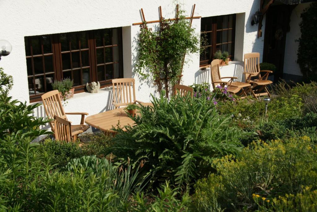 Landgasthof Em Lade Dahlem  Zimmer foto
